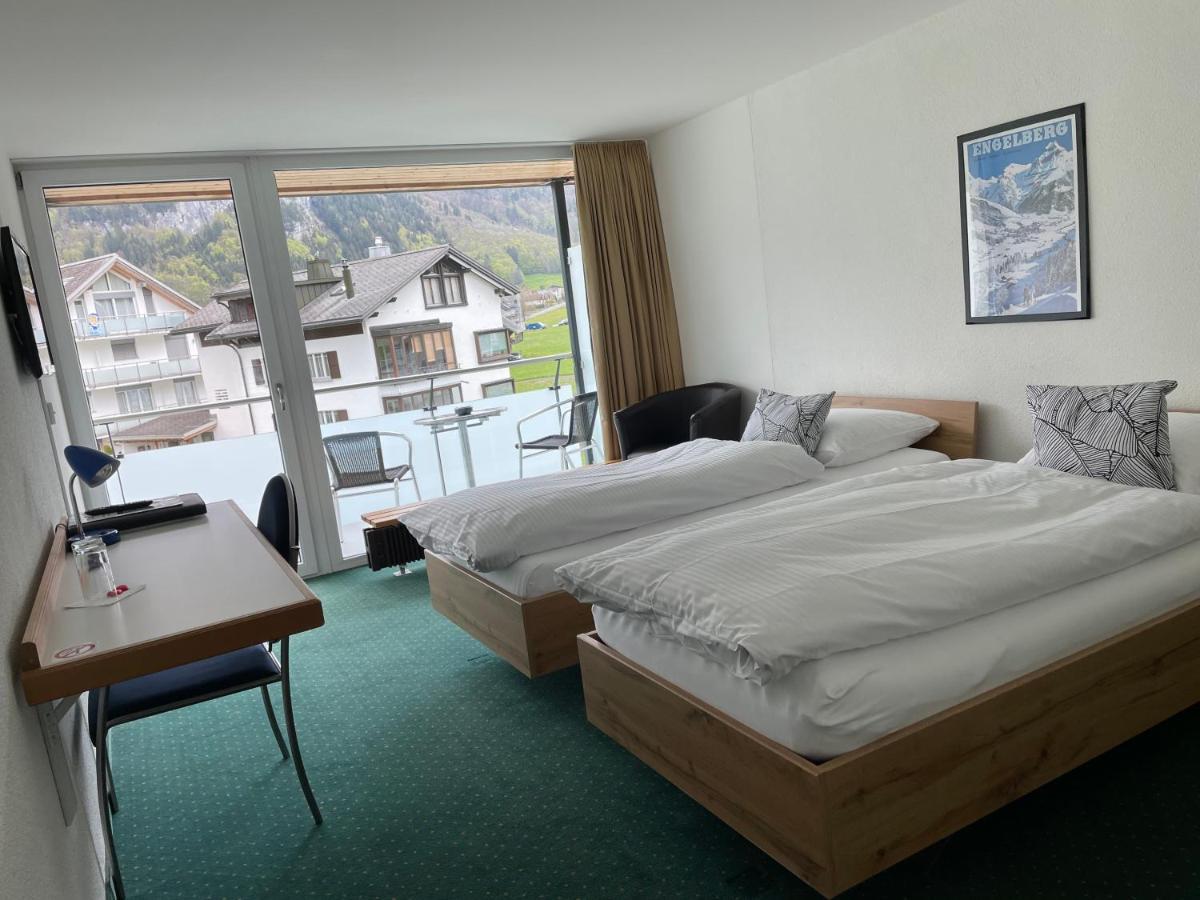 Hotel Hahnenblick Енгелберг Екстериор снимка