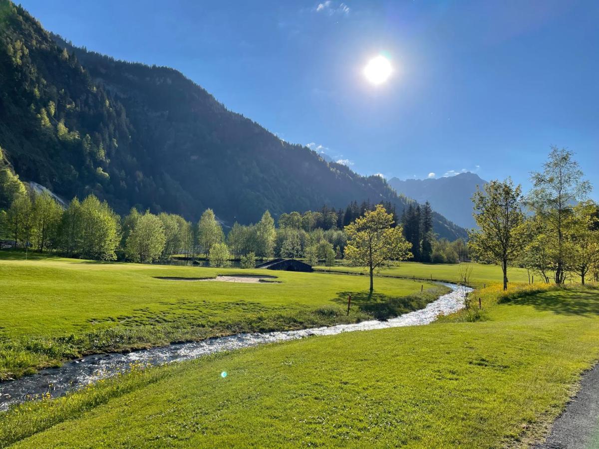 Hotel Hahnenblick Енгелберг Екстериор снимка