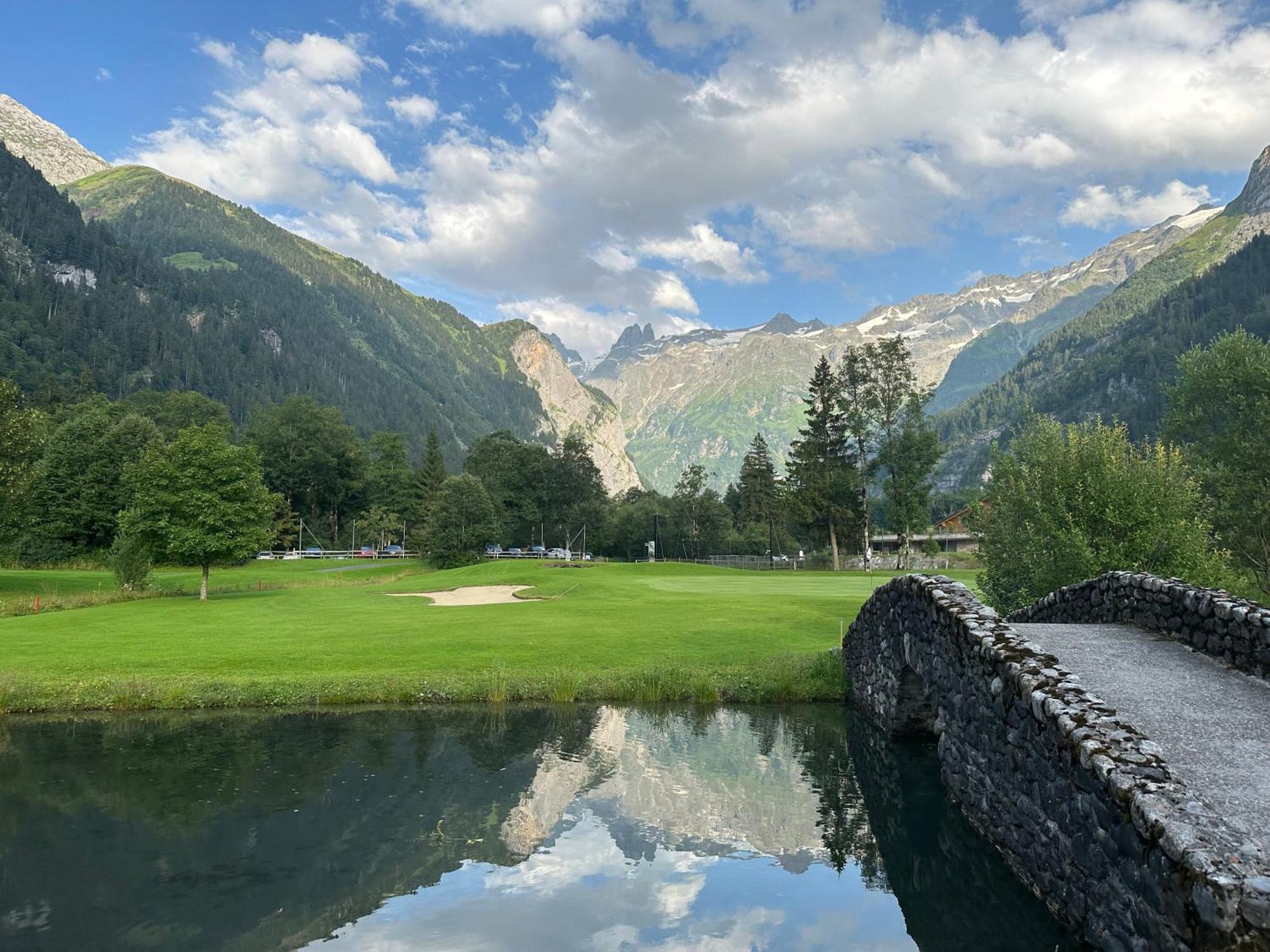 Hotel Hahnenblick Енгелберг Екстериор снимка
