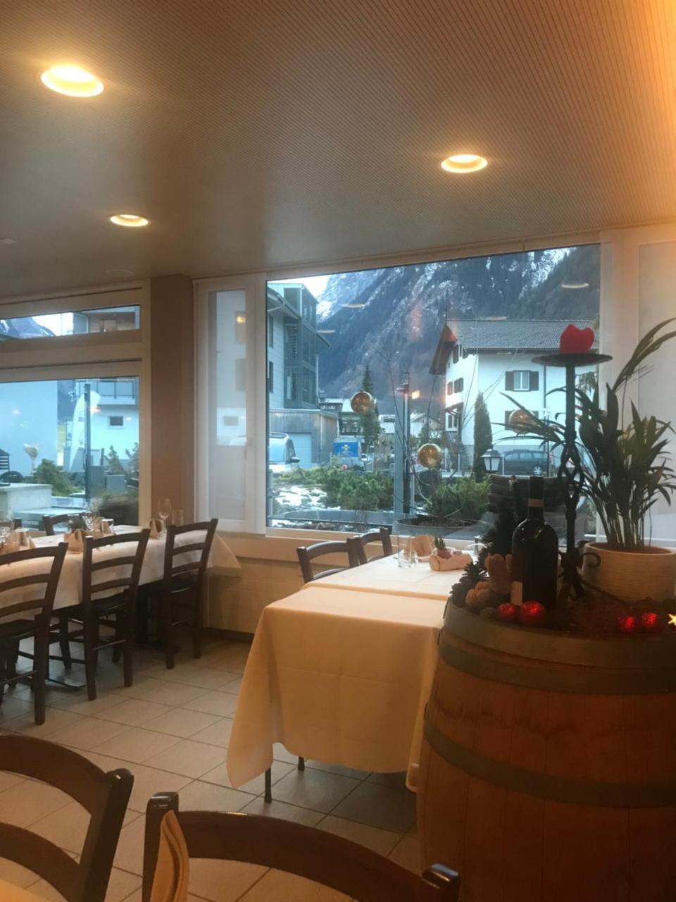 Hotel Hahnenblick Енгелберг Екстериор снимка